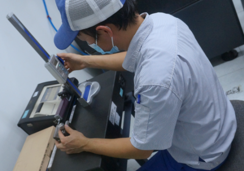 Máy đo độ nhám